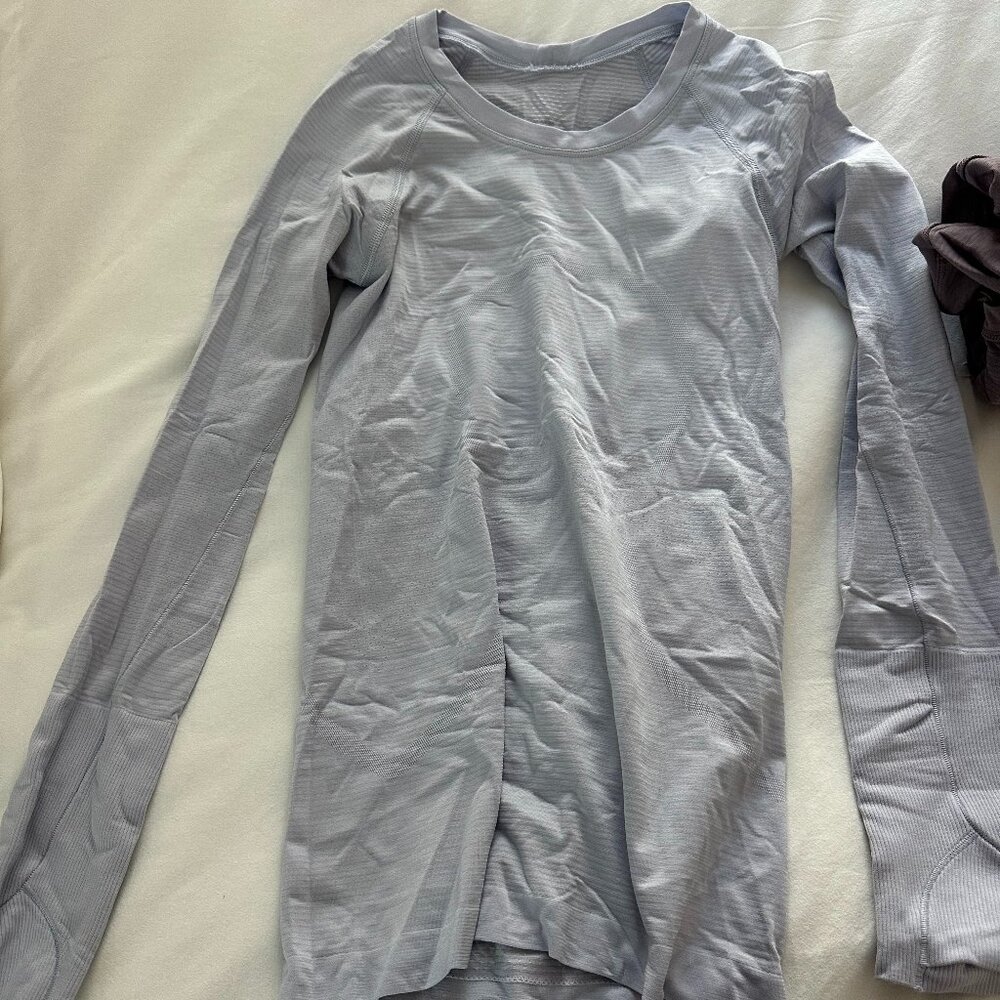 Lululemon Swiftly Long Sleeve Purple Size 2